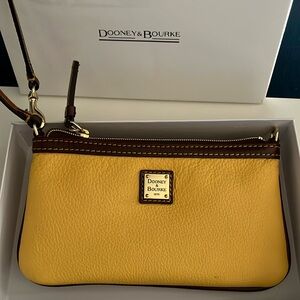 Dooney and Bourke wristlet